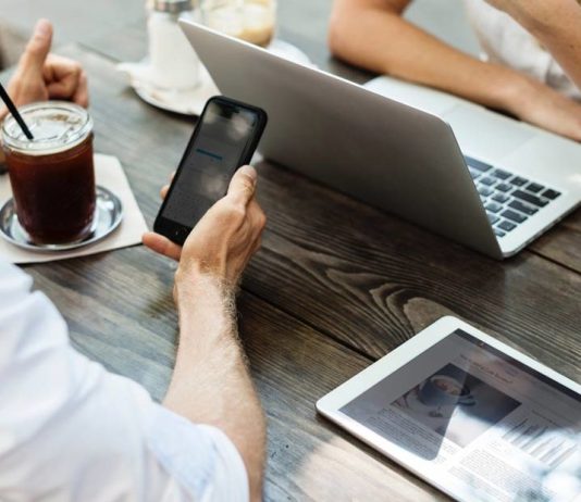 How to Choose the Best Direct Marketing List Broker