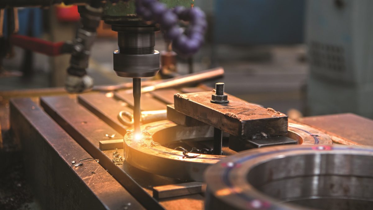 kHbwzTeY-Cutting-tools-1200x675